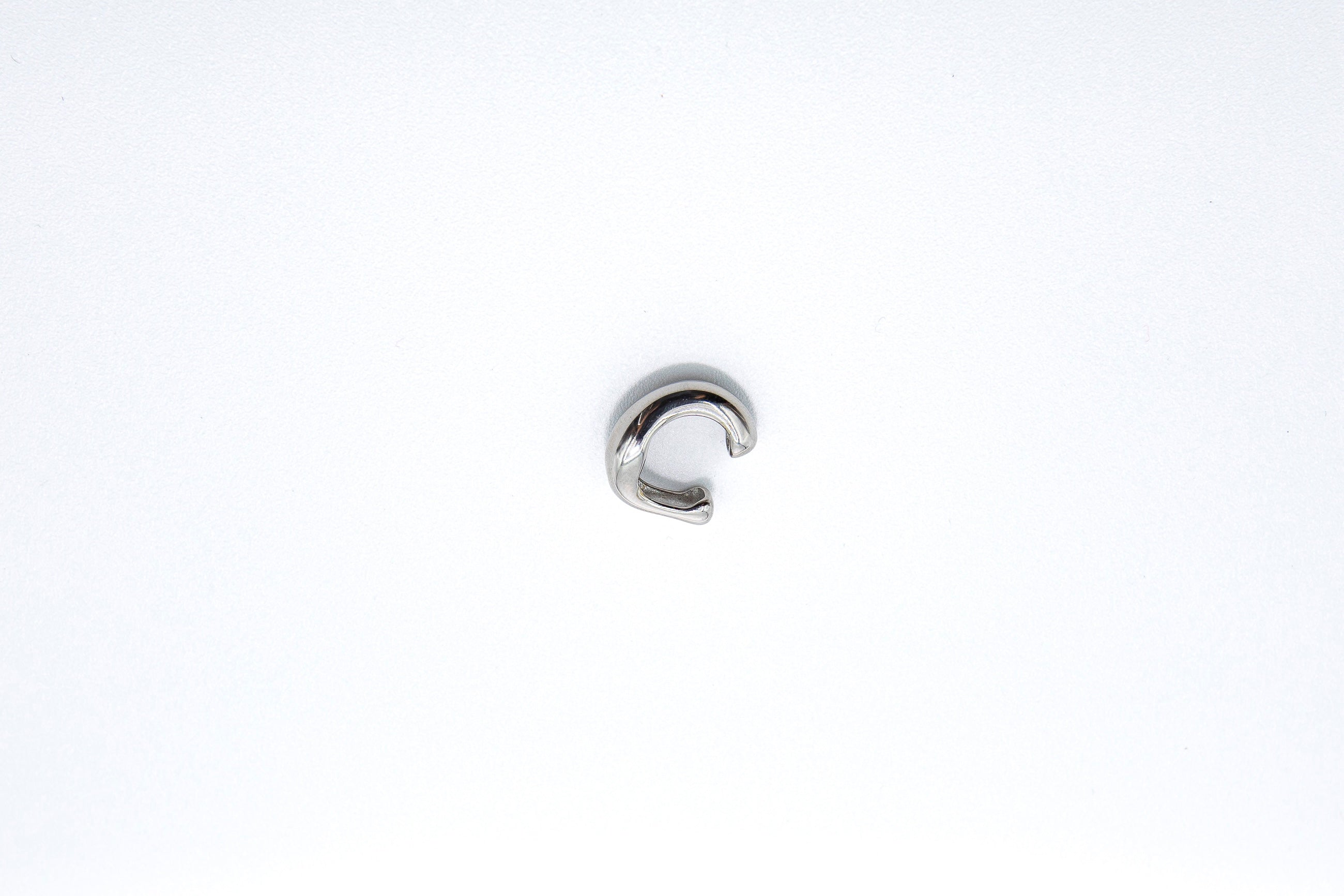 CUFF HUG SILVER